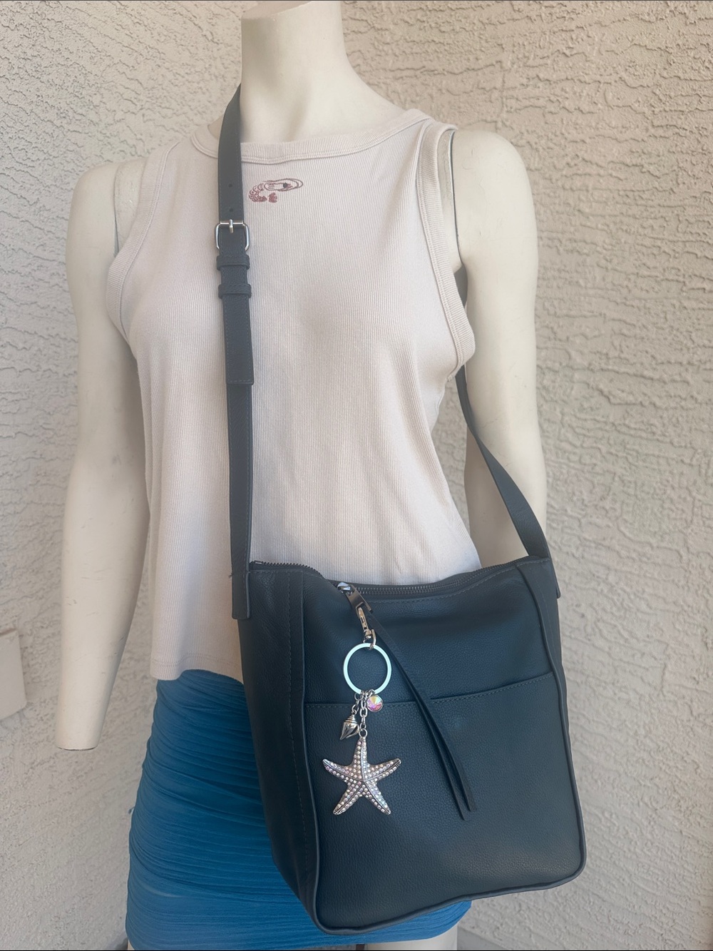 Vince Camuto Green Pebbled Crossbody with Starfish Key Charm